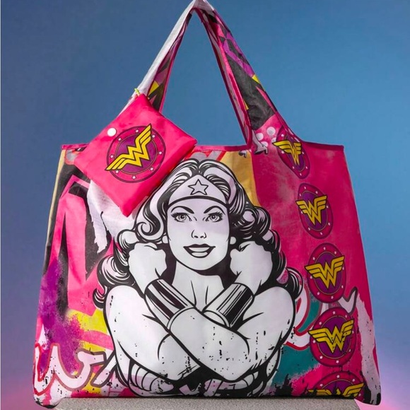 Wonder Woman Cartoon Bag - Picture 2 of 8